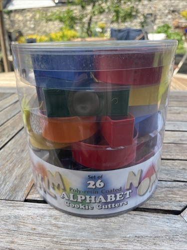 Poly resin alphabet cookie - 26,