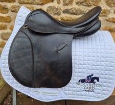 17.5" Farrington GP Saddle, Black, Medium/Wide