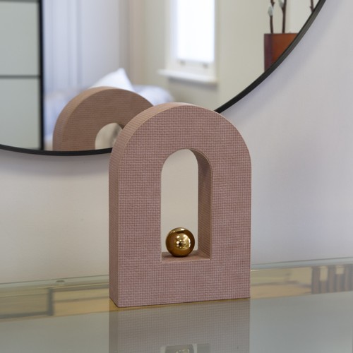 Small textured brown - small,