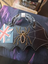 Bessie London Halloween Webbed