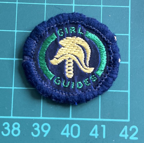 Vintage girl guide badge patch - vintage,