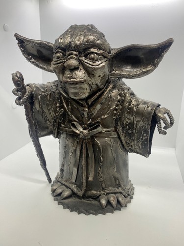 Scrap metal art - art, star