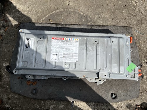 2004 toyota prius 5 - 2004-08,