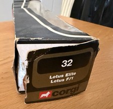 CORGI GIFT SET 32 LOTUS ELITE & LOTUS F1 JPS MADE IN ENGLAND 1970's