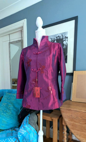 Stunning chinese silk - stunning,