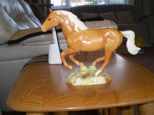 Beswick galloping horse rare - beswick,