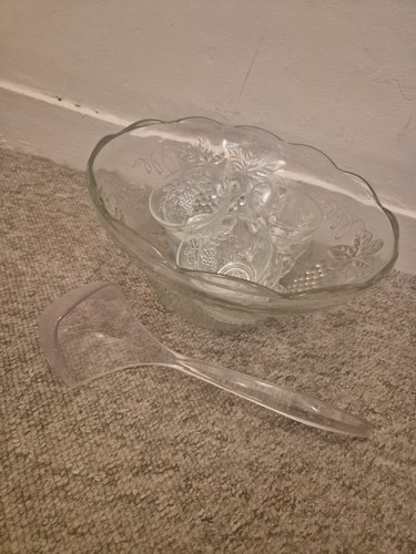 Vintage clear glass punch bowl - glass,
