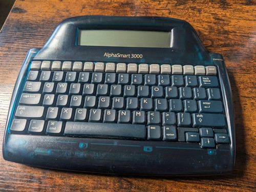 Vintage 1999 alphasmart 2000 - vintage,