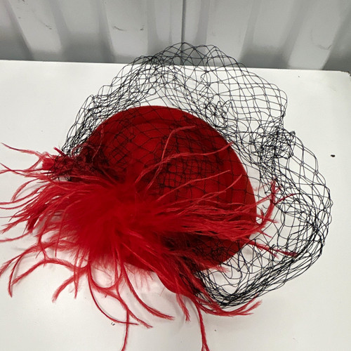 Red black mesh - black, feather