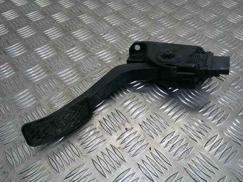Ford fiesta zetec accelerator - fiesta,