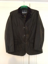 Men’s Olive Green Barbour Lutz Wax Jacket - MXW0566OL51 - Size Small. FREE P&P.