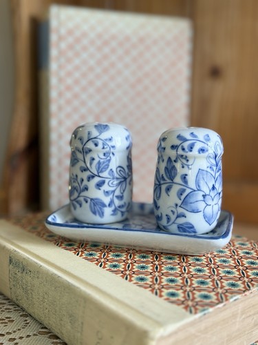Vintage ceramic salt pepper - vintage, &