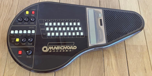 Suzuki omnichord 27 - omnichord, om-27