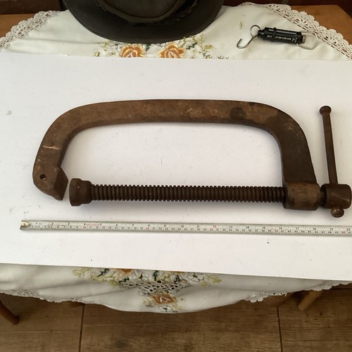 Very large old clamp - very, g