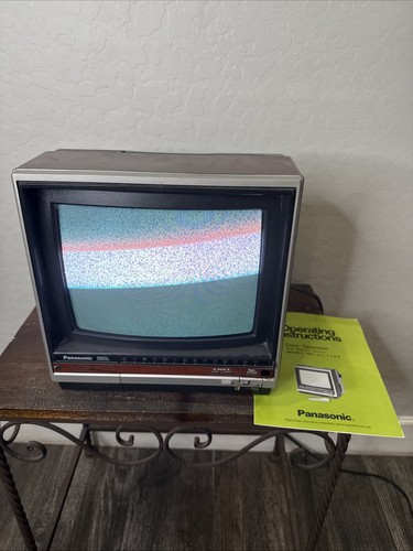 Panasonic color television - panasonic,
