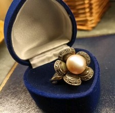 Sterling Silver 925 Ring Pearl Shell & Marcasite Set Flower Statement Ring Boxed