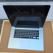 Apple MacBook Pro Retina 15.4"