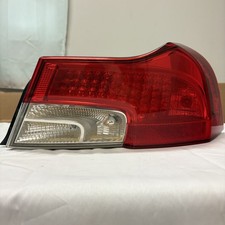 2011–2013 Volvo C70 Right