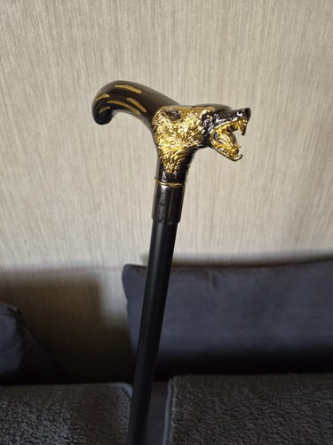 Black gold metal walking - &,