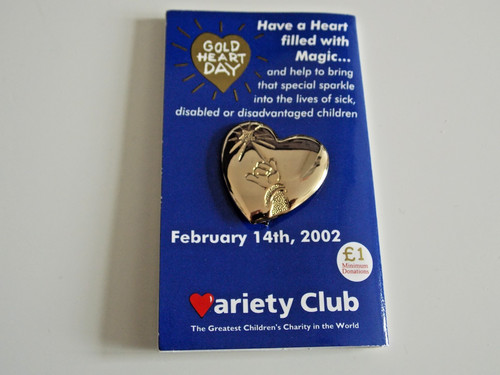 Variety club pin badge magic - club,