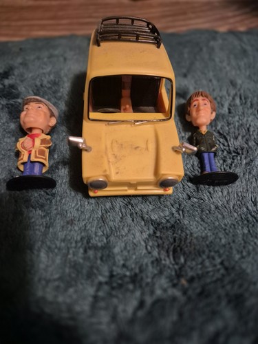 Only fools and - and, bobble