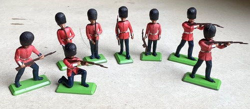 Britains deetail scale - britains, 1:32