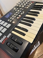 Akai MPK25 Profesional