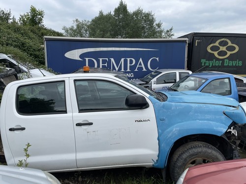 Toyota hilux 2012 2015 front - 2012-2015,