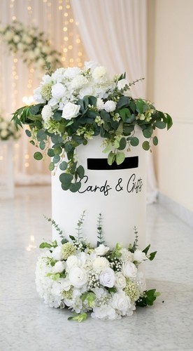 Wedding post box with - , floral