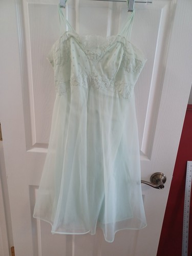 Vintage silky nylon slip - silky,
