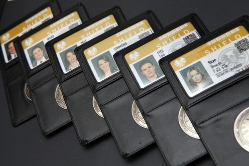 Agents shield e l - shield, s.h.i.e.l.d
