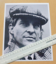 Jeremy Brett  10 x 8