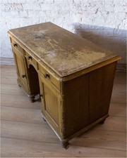 19th Century Welsh Dresser Base In Original Scumble Glaze (819)