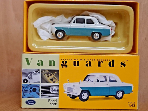 Corgi va21007 ford 100e - ford, tone