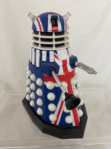 Who union jack dalek 50th - who,