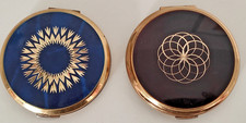 2 Vintage Stratton Powder