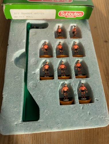 Subbuteo lightweight ref 377