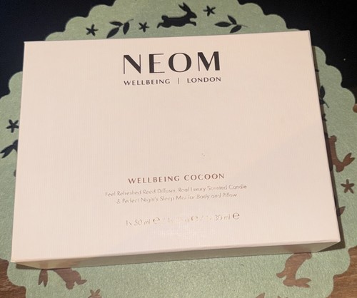Neom wellbeing cocoon - neom, set