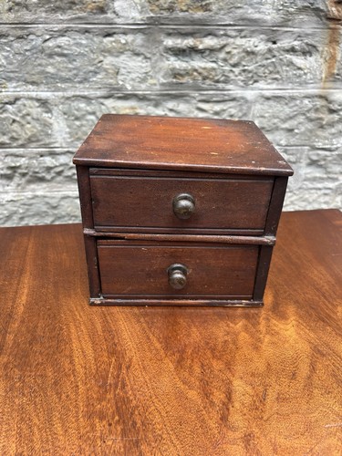 Victorian small chest - victorian,