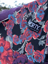 LIBERTY OF London Gorgeous V