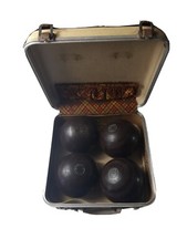 Henselite Championship Lawn Bowling balls X 4 and Retro Small carry case.