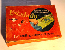 Vintage Chad Valley Escalado