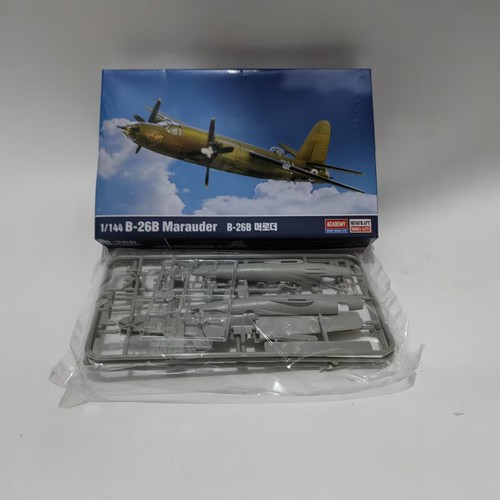 Academy ac12656 144 - 1/144, us