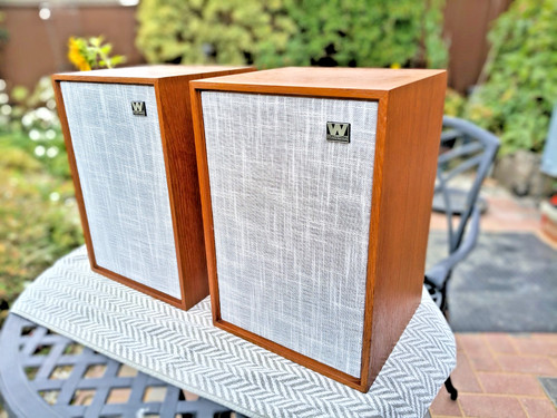 Beautiful 1973 vintage - beautiful,