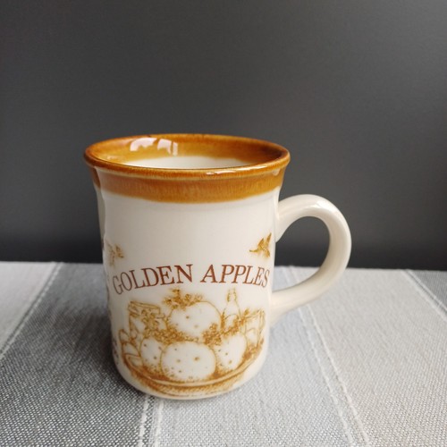 Biltons mug golden apple - mug,