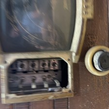 Zenith Antique Wood Radio