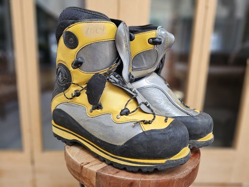 Sportiva spantik 7000m - la,