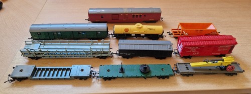 Tri ang vintage wagons 10no - vintage,