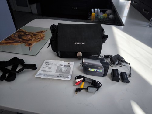 Samsung dc171w mini dvd - vp-dc171w,