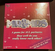 MR AND MRS  BOARD GAME By University games 2008 UNUSED